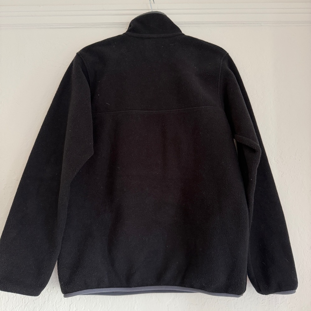 Patagonia Lightweight Synchilla Snap-T Fleece Pullover in Black. Size Medium - Picture 3 of 8